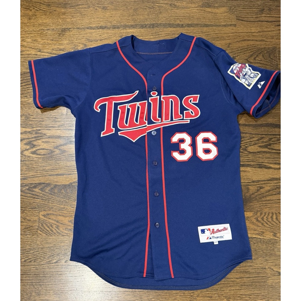 Majestic Minnesota Twins Joe Nathan Baseball Jersey Stitched Size 44 MLB Clean